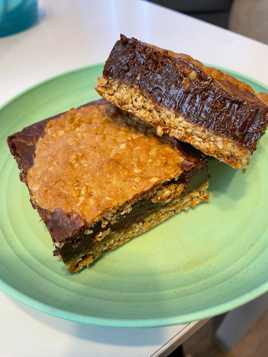 Oat Fudge Bars